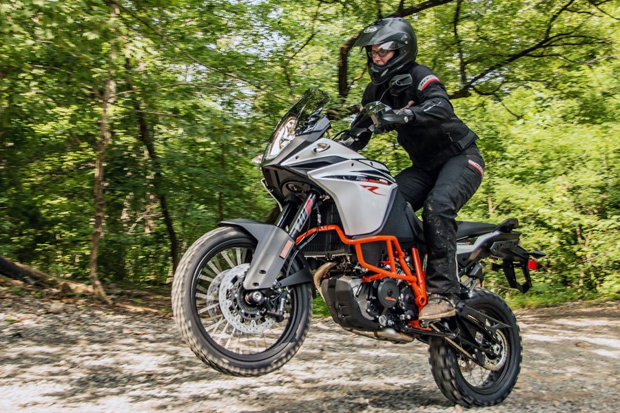 ktm 1090 adv vs 1190 review 4