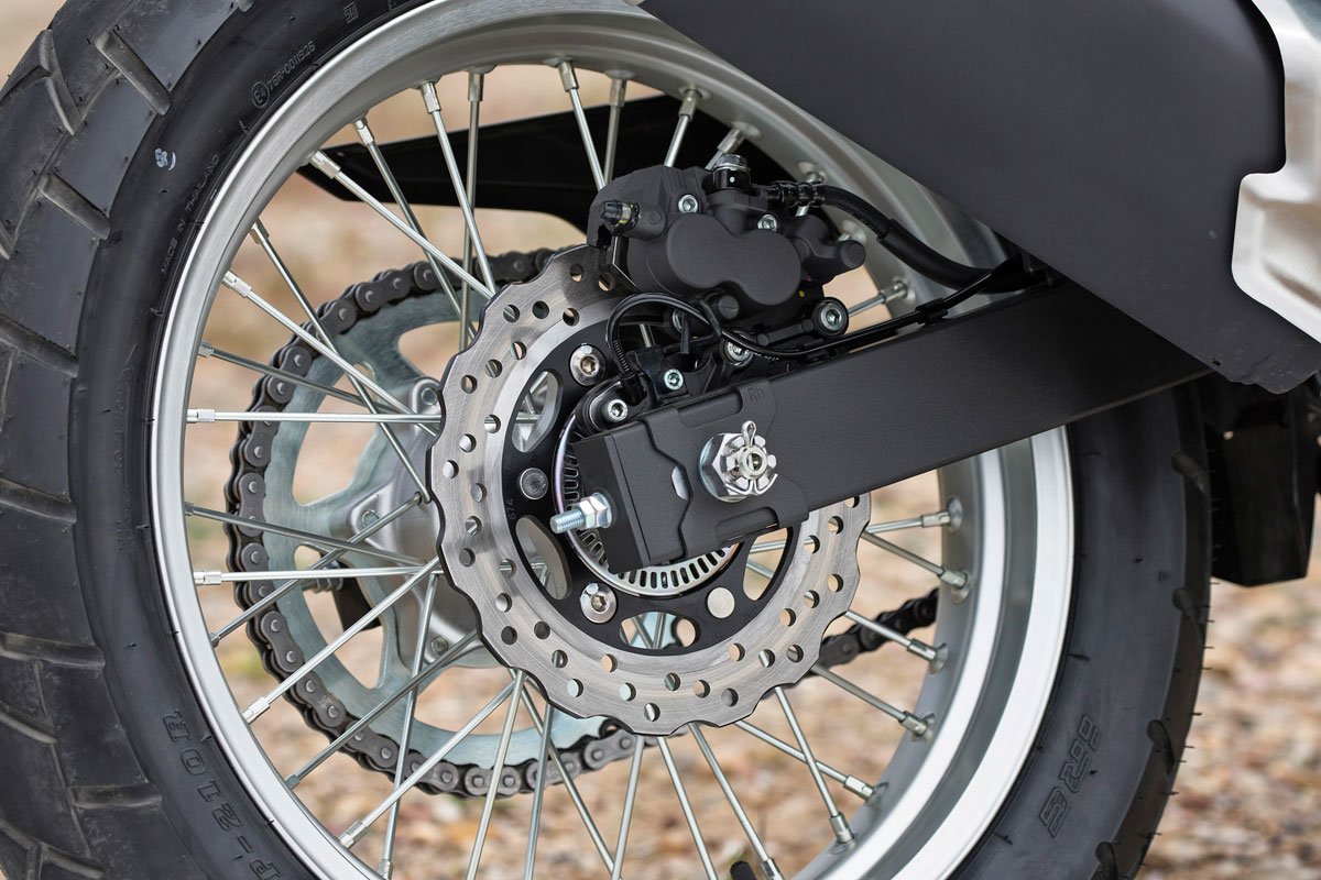 Kawasaki Versys X 300 Test Review 11