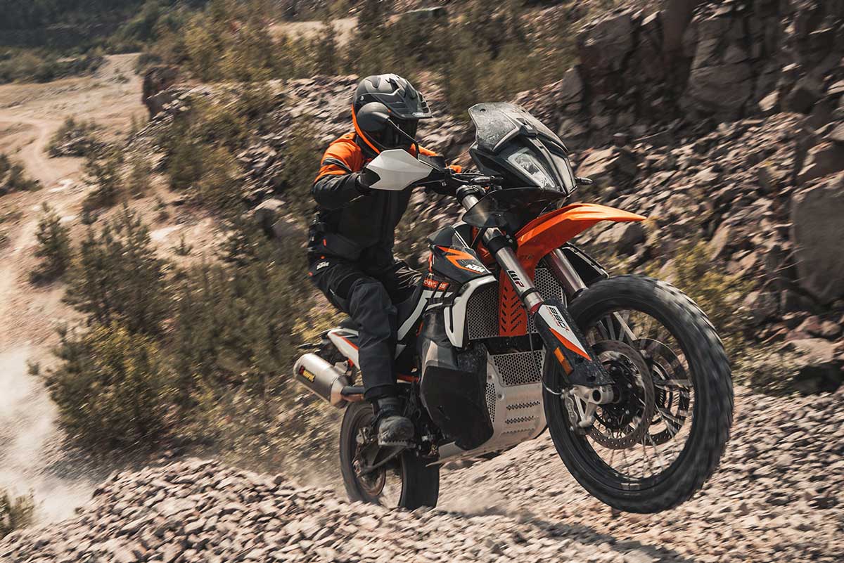 Midweights Domination KTM890R