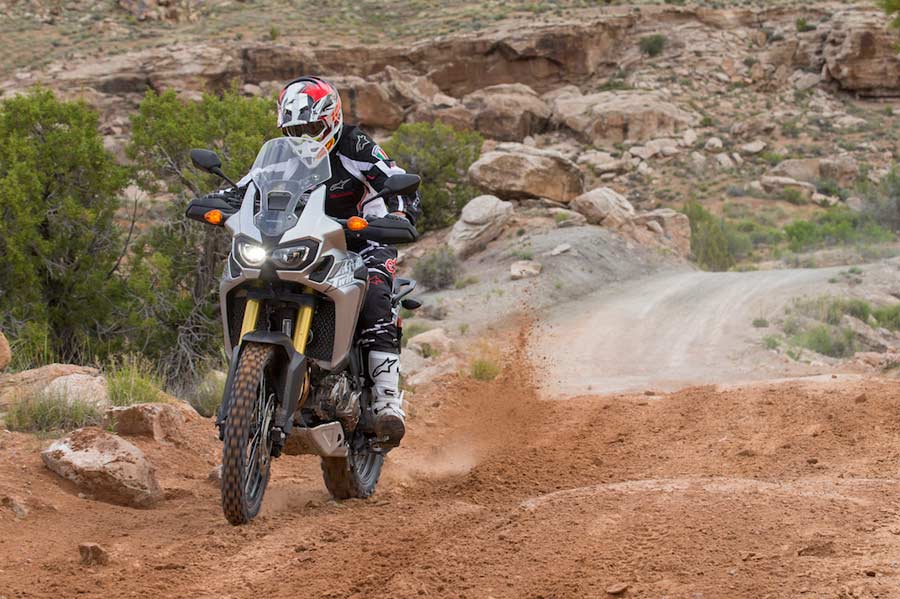 2016-africa-twin-honda-review-test