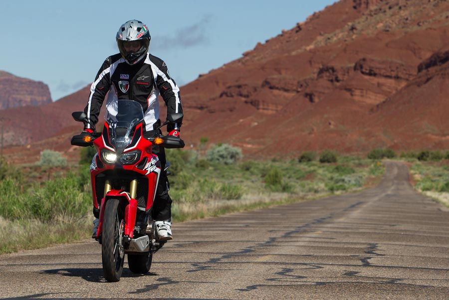 2016-africa-twin-honda-review-test