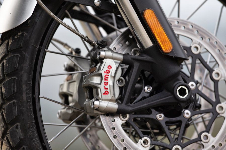 triumph scrambler 1200 review 14