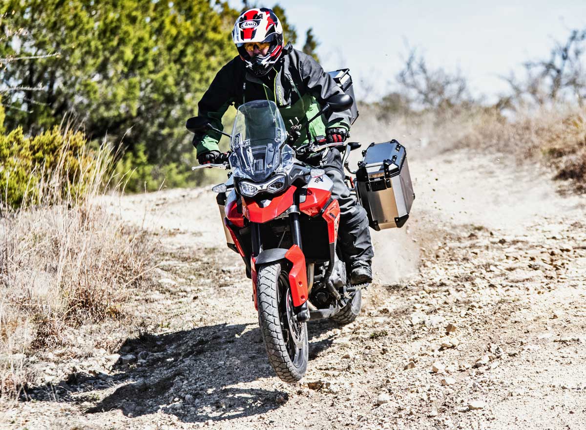 Triumph Tiger850 downhill