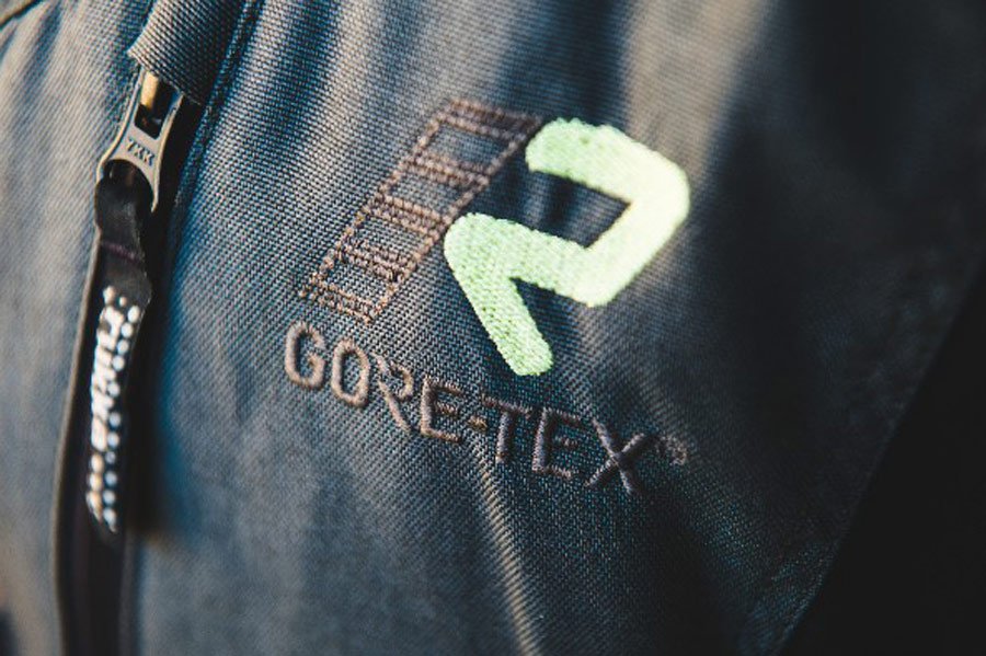 Rain Gear Wildfeathers 2