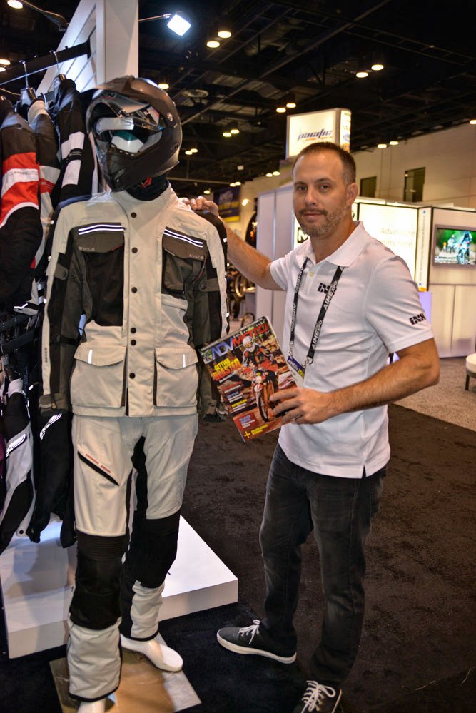 AIMExpo2015-032-IXS-MontevideoII