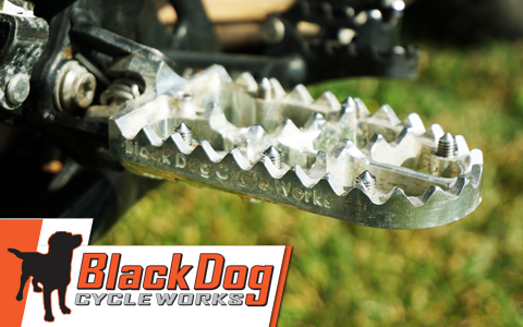 black-dog-cycle-works-traction-footpegs-review
