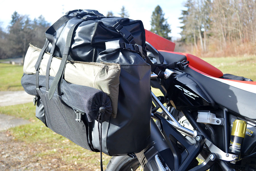 GiantLoopRTWPannier compartment