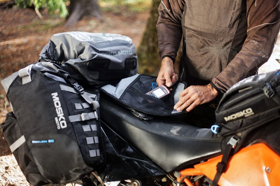 mosko moto reckless 80 luggage review 4