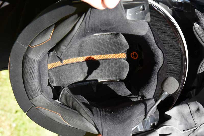 Schuberth E2 Helmet Review interior