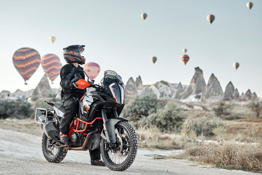 KLIM Carlsbad 2020 action