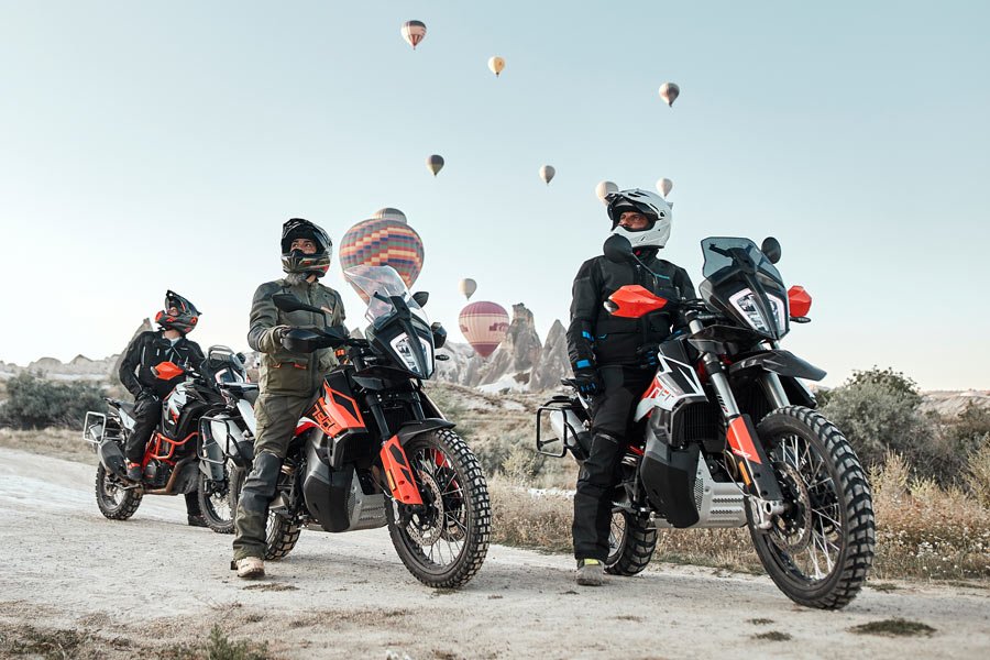 KLIM New Baja S4 Action