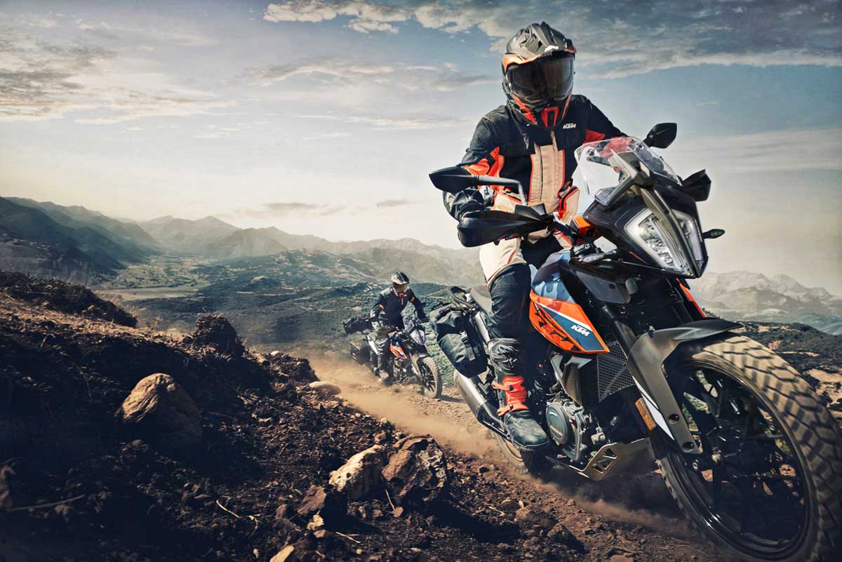 2022 KTM 390 ADVENTURE Closer