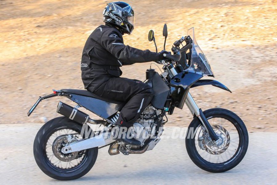121416 spy photos KTM 390 Adventure 006 633x422
