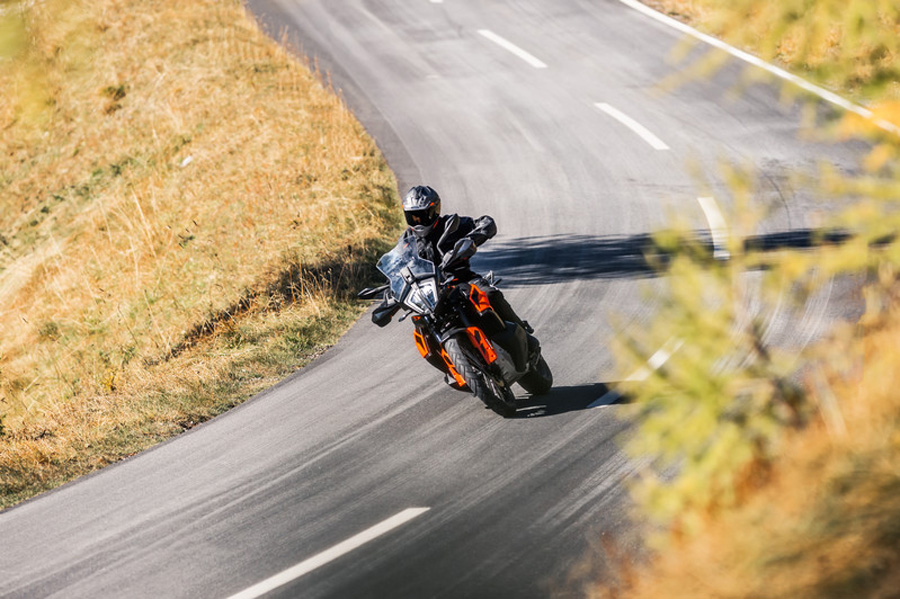 2019 KTM 790 ADV 3