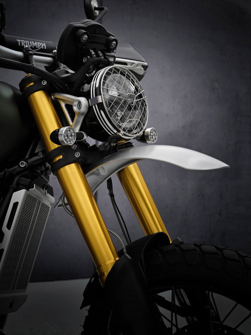 2022 Triumph Scrambler 1200XE green accessories