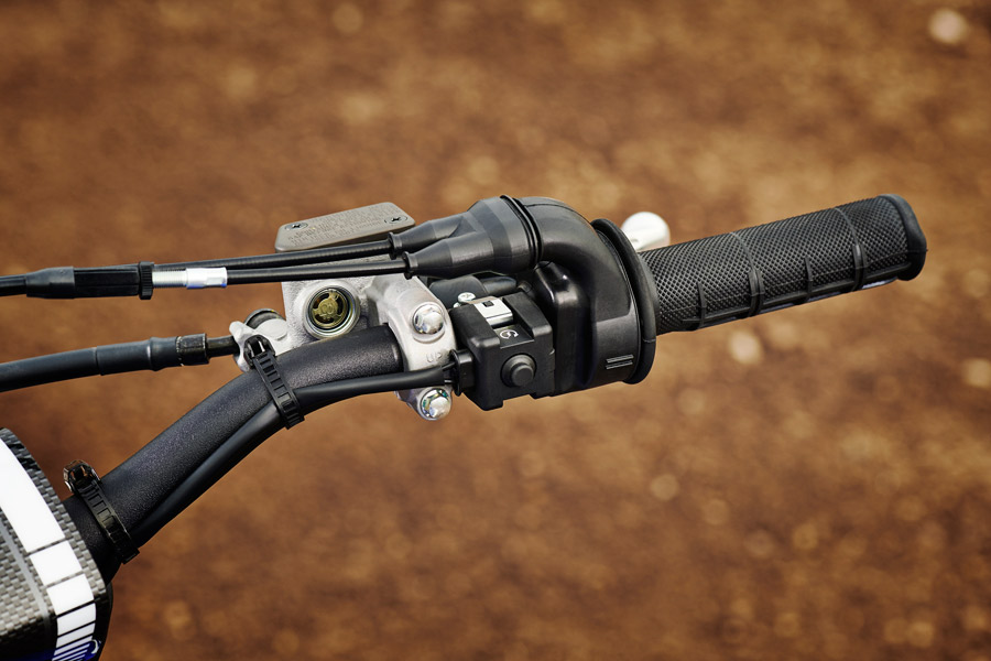 19 YZ250F TeamYamahaBlue D05