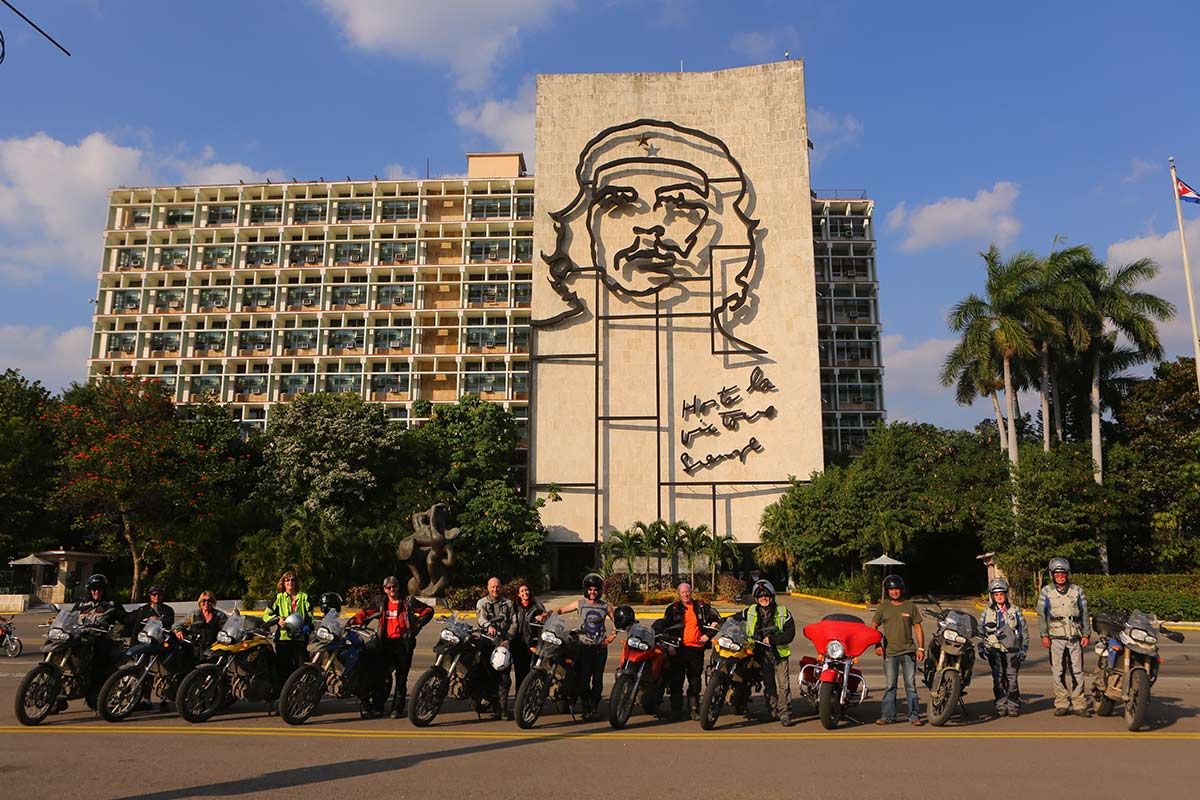 CHASING CHE Motorcycling through Castros Cuba Body image 5