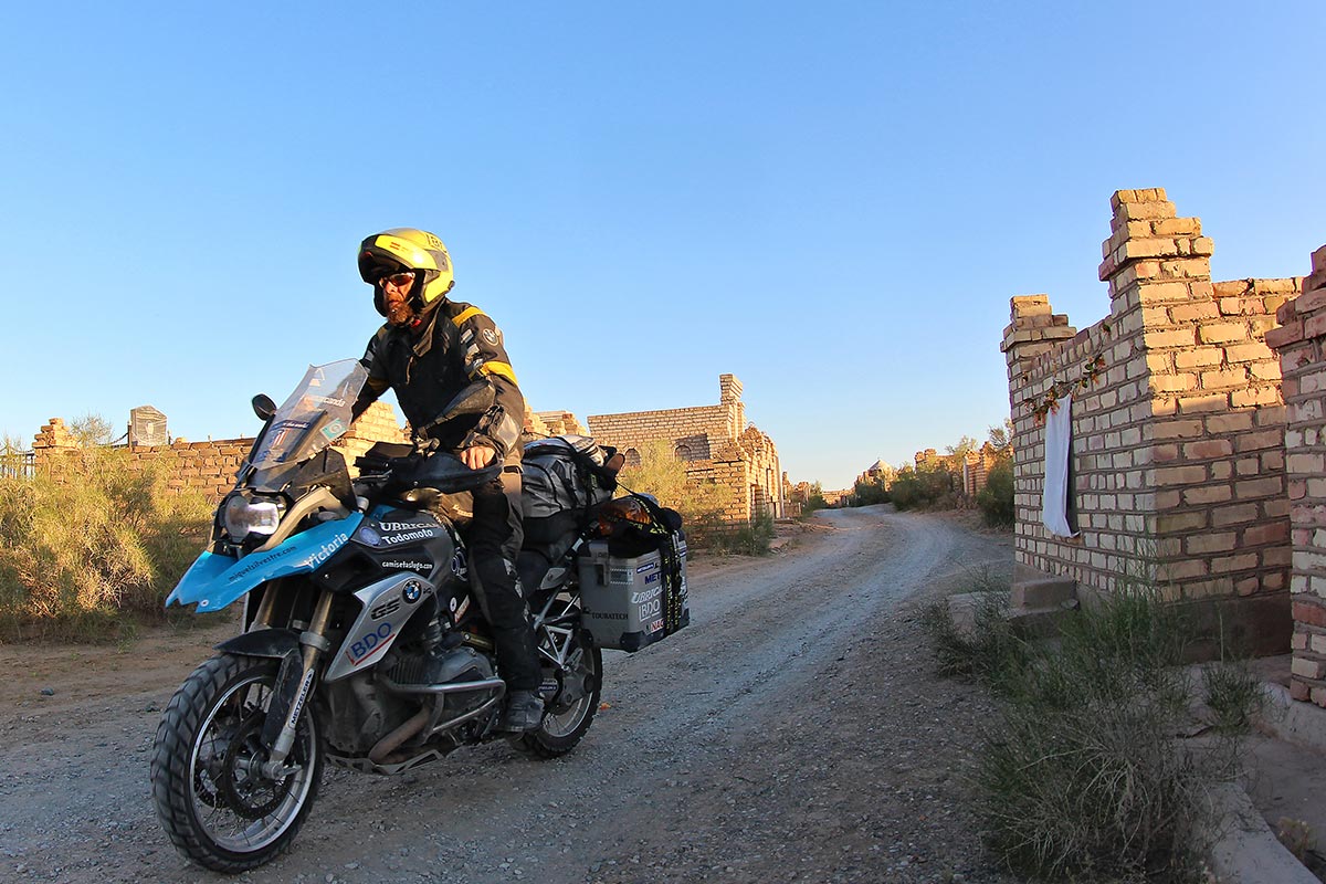 Embassy to Samarkand Body image 2