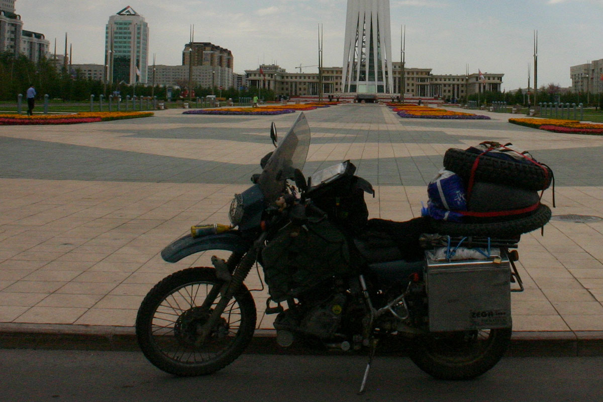 Body image 8 Its Remarkable What You Find on the Road