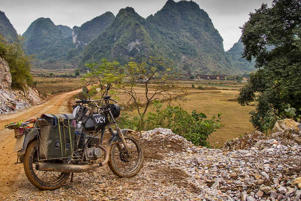 Lucy the 125cc Minsk in Vietnam body image 6