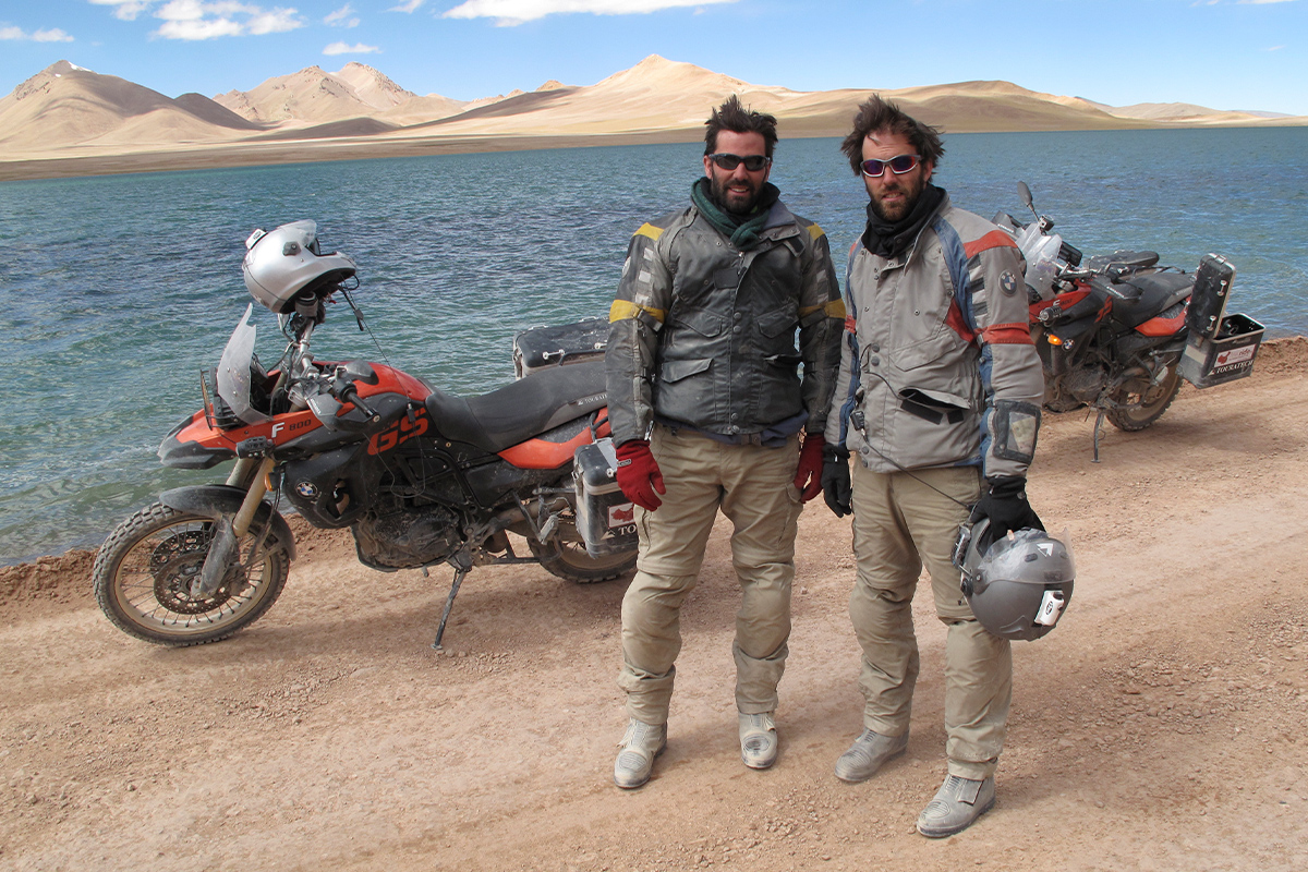 MKRIDE The Road to Mount Everest Body image 2