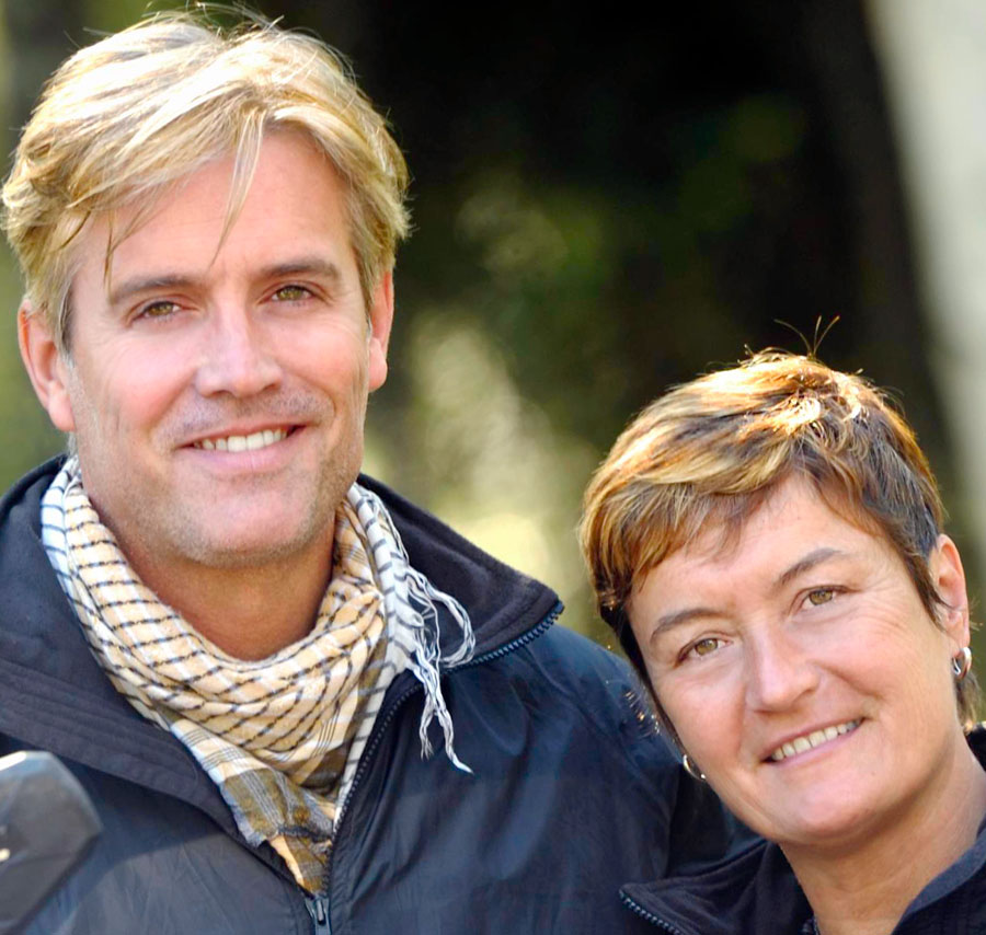 Simon Lisa Thomas bio