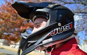 Just1 J12 Full Carbon Helmet Review