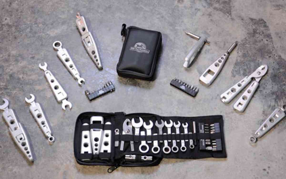 rrr-tool-solutions-modular-moto-wrench-tool-set-kickstarter