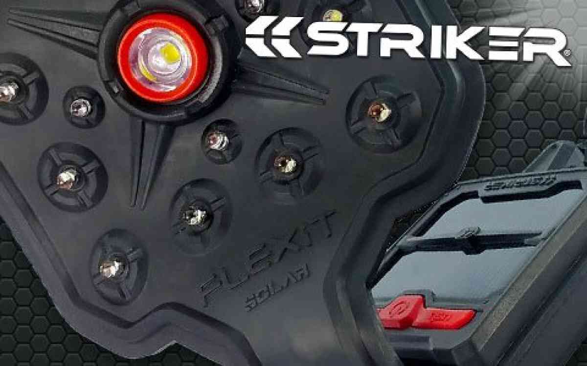 striker-flexit-solar-flashlight