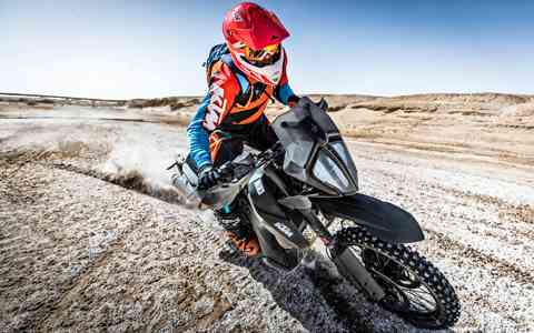 ktm-adventure-790-race-rally