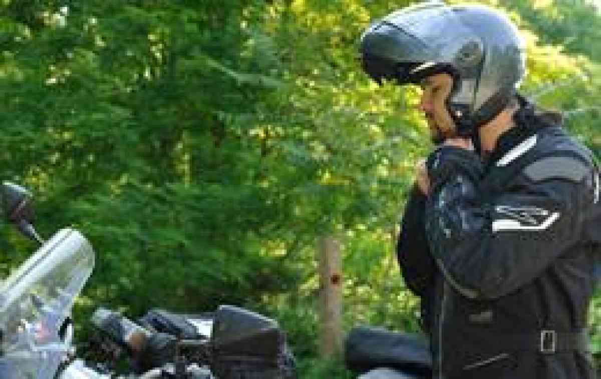 ADVMoto Modular Helmet Shootout