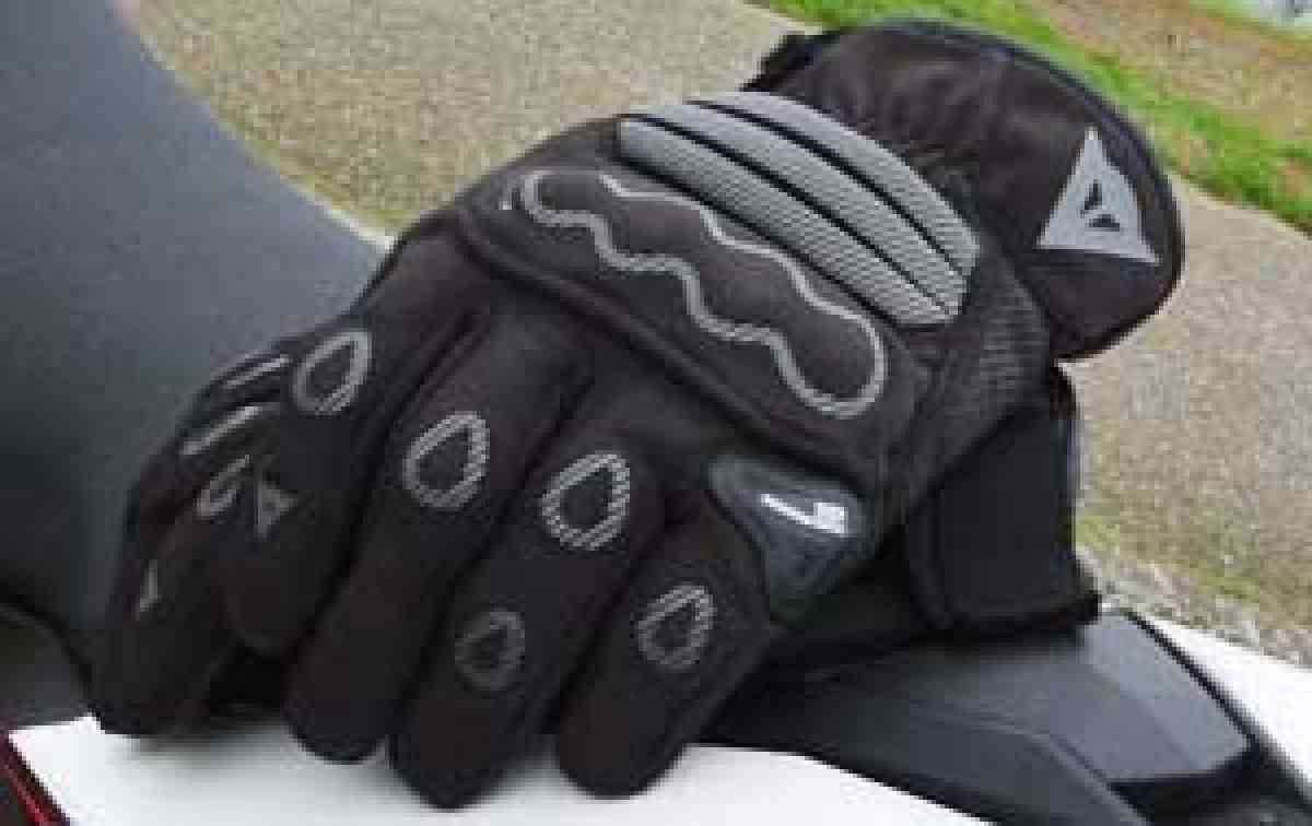 Review: Dainese Veleta X-Trafit Gloves