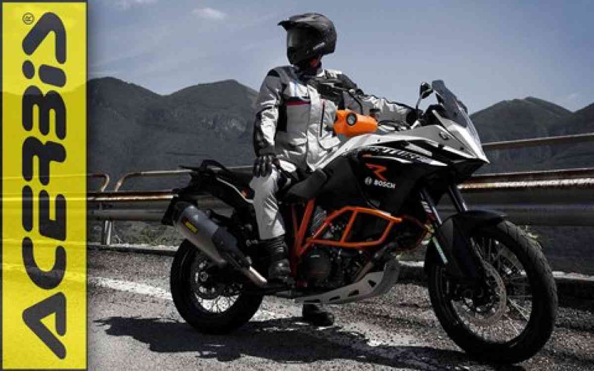 acerbis-adventure-suit