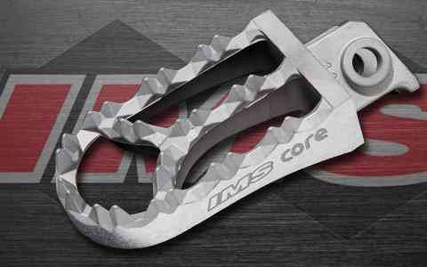 ims-enduro-core-footpegs
