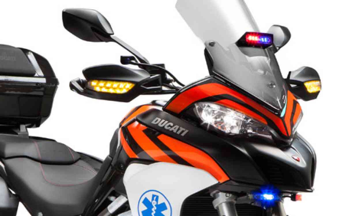 ducati-pikes-peak-emt