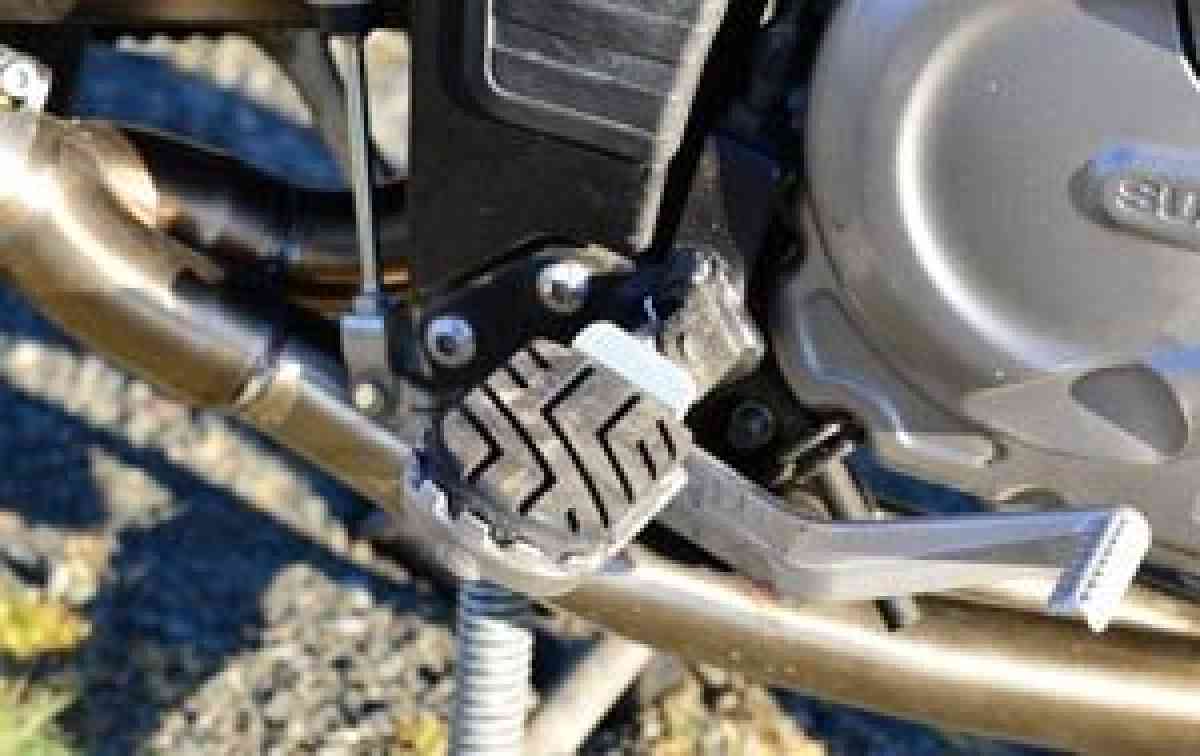 Twisted Bits for V-Strom 650